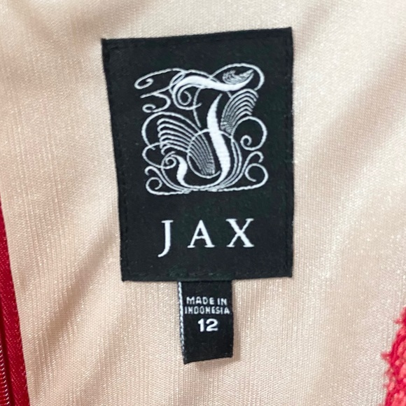 SOLD-----------Jax Women's Size 12 Red Lace Lined Knee Length Dress - Picture 10 of 14